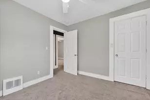406 Garfield St, Jackson, MI 49203 - Photo 22