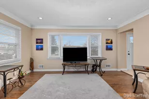 7522 Melody Ln, Jenison, MI 49428 - Photo 4