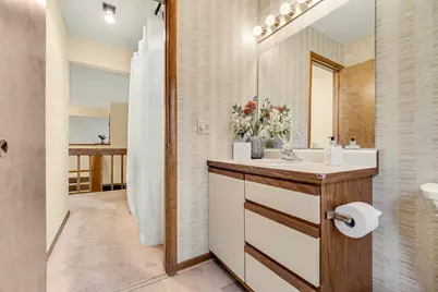 2429 Highpointe Drive, Kalamazoo, MI 49008 - Photo 14