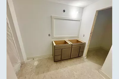 7129 Kettle Dale Avenue SE, Alto, MI 49302 - Photo 12