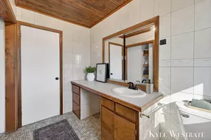 938 Delora St, Muskegon, MI 49442 - Photo 18