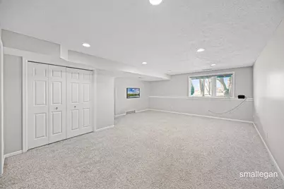 6181 Gleneagle Highlands Drive, Hudsonville, MI 49426 - Photo 16