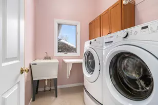 146 Steamburg Dr, East Leroy, MI 49051 - Photo 10