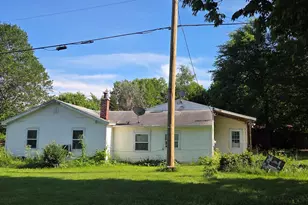 4812 Spring Creek Rd, Three Oaks, MI 49128 - Photo 1