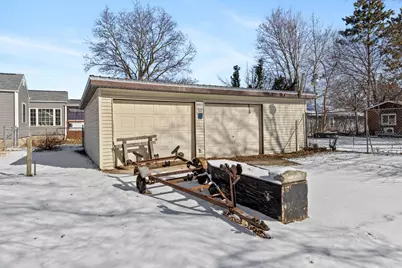 311 E Grant Street, Sheridan, MI 48884 - Photo 16