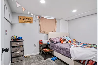 1253 Emerald Avenue NE, Grand Rapids, MI 49505 - Photo 14