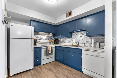 734 W Kilgore Road #101, Kalamazoo, MI 49008 - Photo 10