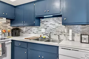 734 W Kilgore Rd, Kalamazoo, MI 49008 - Photo 12