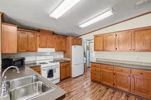 11000 N Wilvan Dr, Bitely, MI 49309 - Photo 8