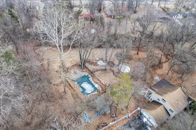 22030 Rougewood Drive, Southfield, MI 48033 - Photo 40