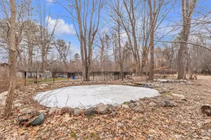 22030 Rougewood Dr, Southfield, MI 48033 - Photo 32