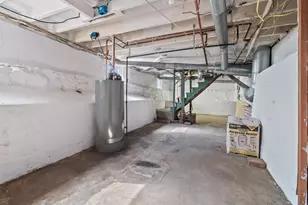 93 S W, Hillsdale, MI 49242 - Photo 32