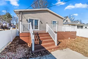 93 S W, Hillsdale, MI 49242 - Photo 10