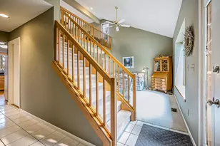 1374 Colony Dr, Saline, MI 48176 - Photo 6