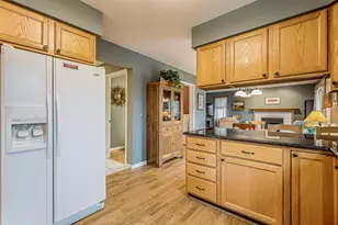 1374 Colony Dr, Saline, MI 48176 - Photo 14