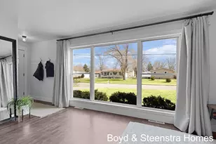 609 Westway Dr NW, Grand Rapids, MI 49534 - Photo 6