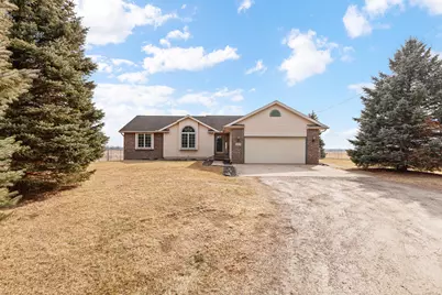 2455 W Cadmus Road, Adrian, MI 49221 - Photo 2