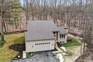 1410 Windy Ridge SE, Ada, MI 49301 - Photo 34