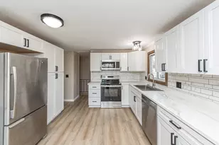 19820 Ivey Rd, Chelsea, MI 48118 - Photo 10