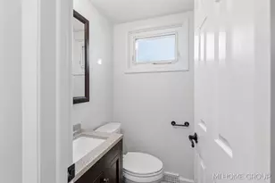 3075 Chandy Ct NE, Grand Rapids, MI 49525 - Photo 38