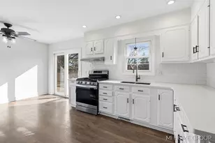 3075 Chandy Ct NE, Grand Rapids, MI 49525 - Photo 36