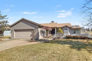 771 Marias Dr, Coldwater, MI 49036 - Photo 2