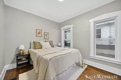 714 Emerald Avenue NE, Grand Rapids, MI 49503 - Photo 14