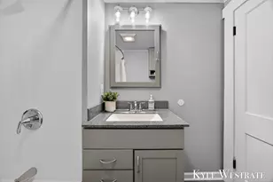 714 Emerald Ave NE, Grand Rapids, MI 49503 - Photo 16