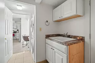 602 Resseguie St, Ludington, MI 49431 - Photo 16