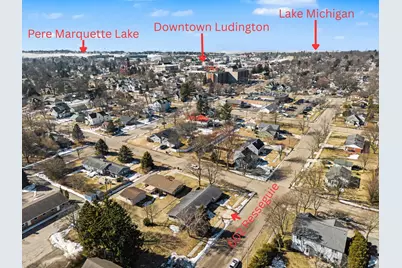 602 Resseguie Street, Ludington, MI 49431 - Photo 26