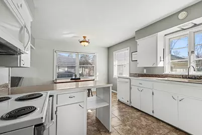 6909 Oakland Drive, Portage, MI 49024 - Photo 8