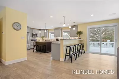 11579 Richland Court, Grand Haven, MI 49417 - Photo 8