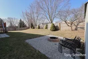 10364 Hannah Dr, Zeeland, MI 49464 - Photo 30