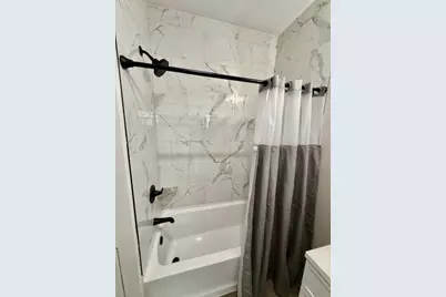 415 W Forest Avenue, Muskegon, MI 49441 - Photo 14