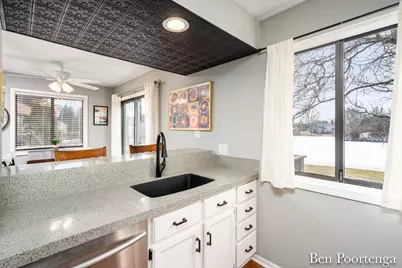 4296 Indian Spring Drive SW, Grandville, MI 49418 - Photo 10