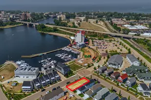 221 Cavelier Ave, Saint Joseph, MI 49085 - Photo 1