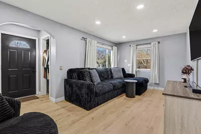 3225 Dearborn Avenue, Kalamazoo, MI 49048 - Photo 4