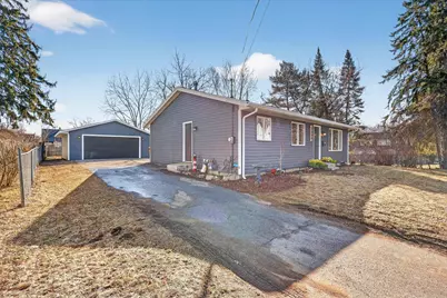 2064 Roos Avenue SW, Wyoming, MI 49509 - Photo 2