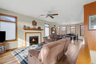 3694 142nd Ave, Holland, MI 49424 - Photo 4