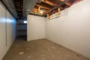 635 E Mill St, Capac, MI 48014 - Photo 28