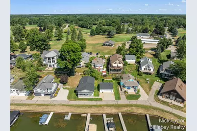 8198 Morrison Lake Gardens, Saranac, MI 48881 - Photo 32