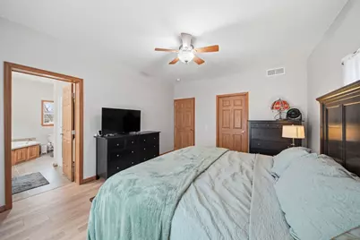 340 S Union Street, Grass Lake, MI 49240 - Photo 16