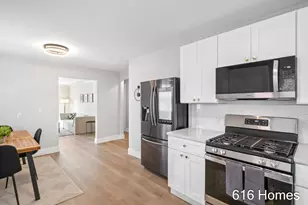 937 Lamberton St NE, Grand Rapids, MI 49505 - Photo 10