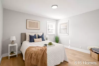 937 Lamberton Street NE, Grand Rapids, MI 49505 - Photo 12