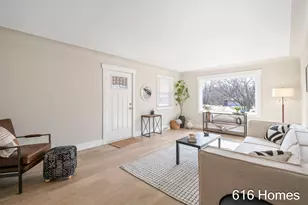 937 Lamberton St NE, Grand Rapids, MI 49505 - Photo 4