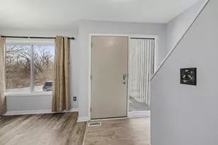 502 Stoneywood Dr, Brighton, MI 48116 - Photo 2