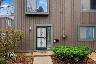 125 Balmoral Ct, Kalamazoo, MI 49006 - Photo 1