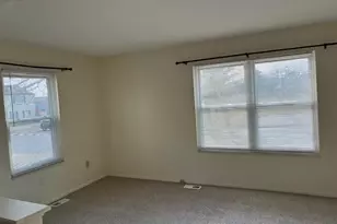 3542 Burbank Dr, Ann Arbor, MI 48105 - Photo 2