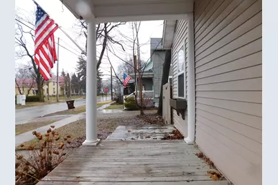 106 S Marshall Avenue, Marshall, MI 49068 - Photo 4