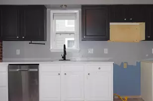 106 S Marshall Ave, Marshall, MI 49068 - Photo 10